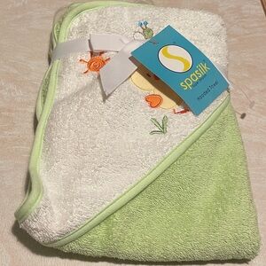 Spasilk Hooded Towel with Duck in White and Green
